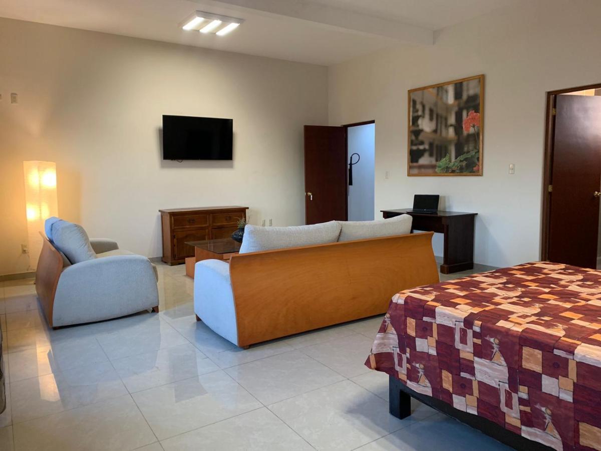 Cinco De Mayo Hotel Querétaro Exteriér fotografie